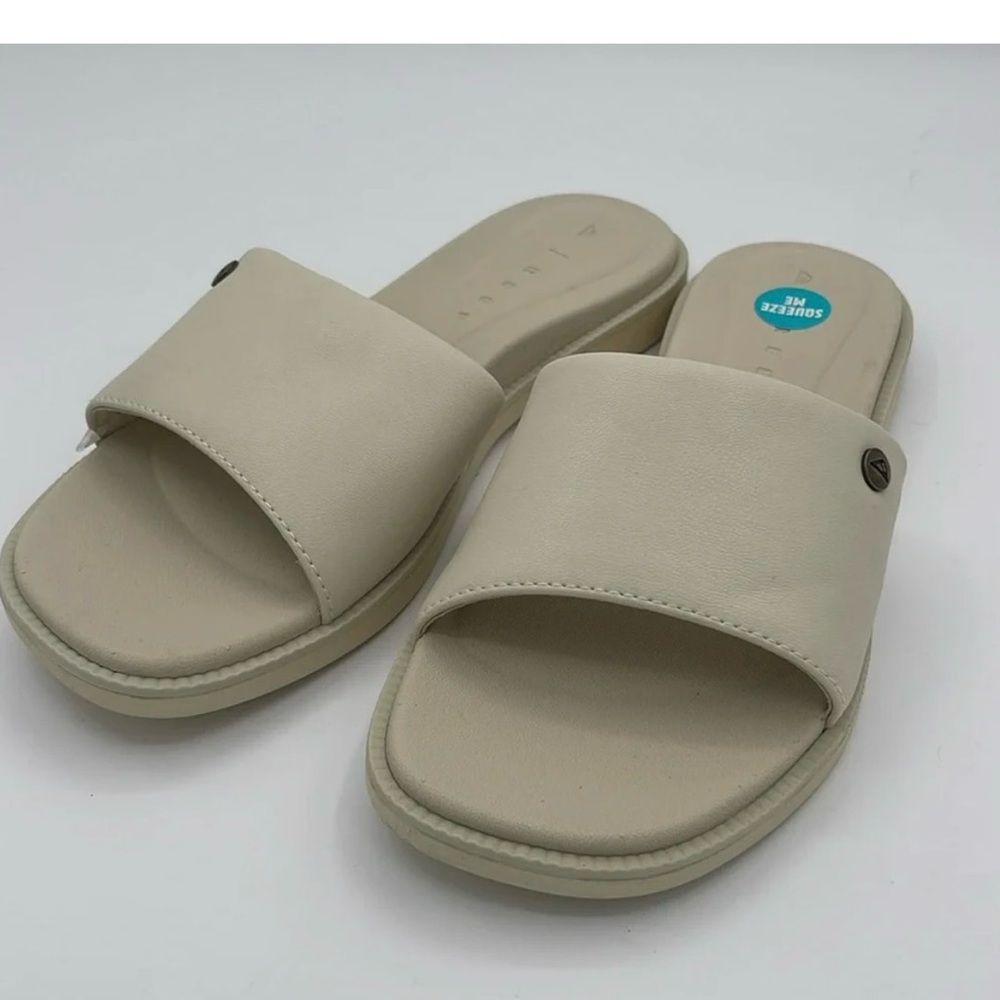Women's Reef  Cream Slide Sandals